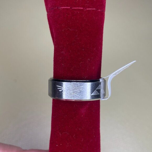 Other - Zelda Triforce Silver-Tone Metal Ring (Size 10)